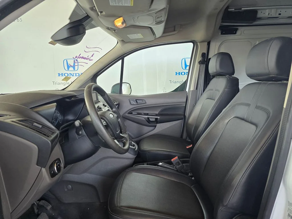 Used 2023 White Ford XL image 7