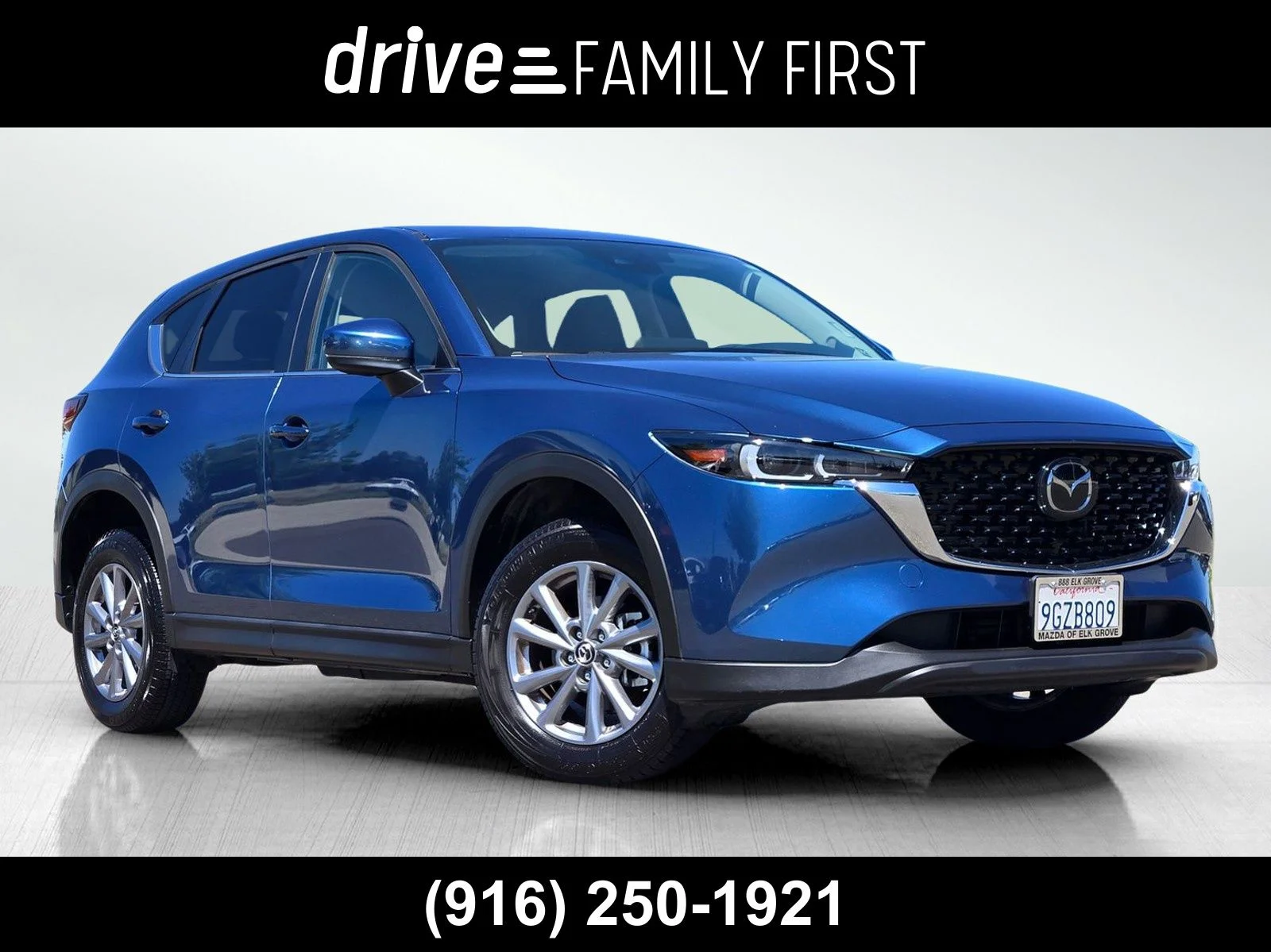 2023 Mazda CX-5 S Select Package Auto AWD's photo