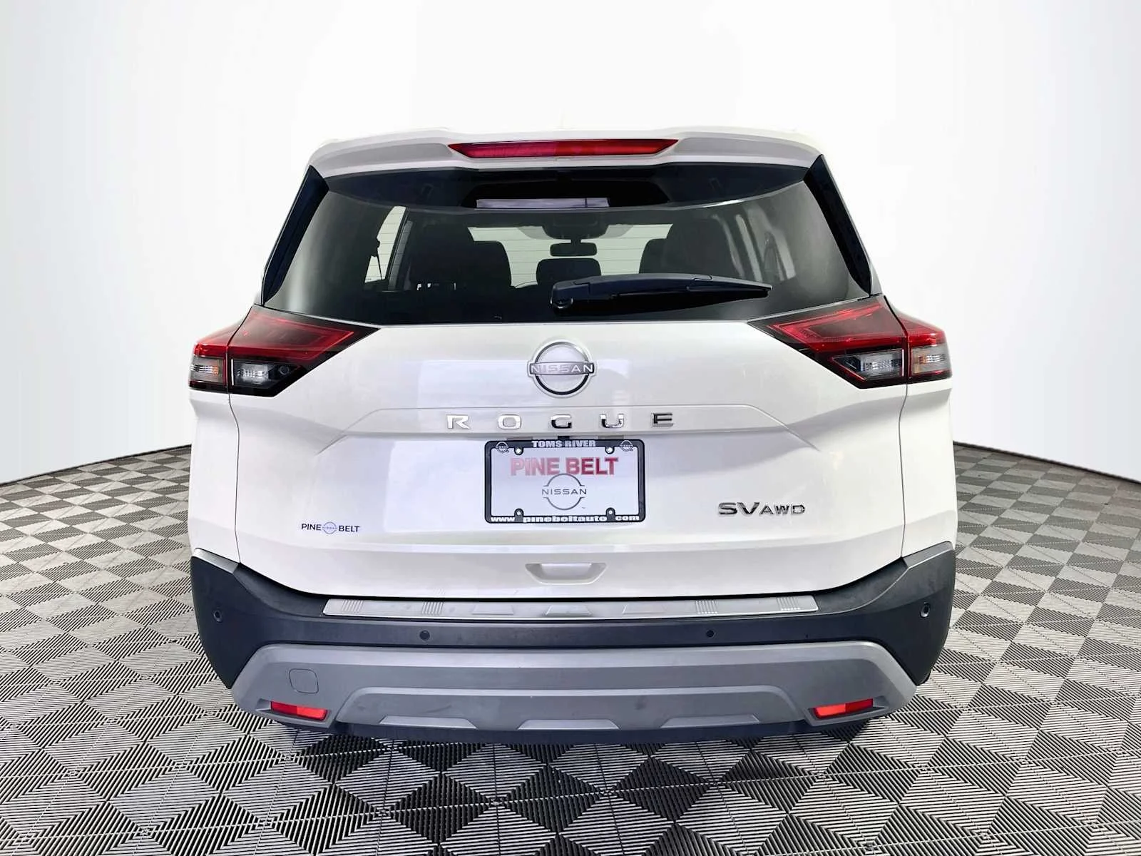 Certified Used 2023 Pearl White Tricoat Nissan SV image 5