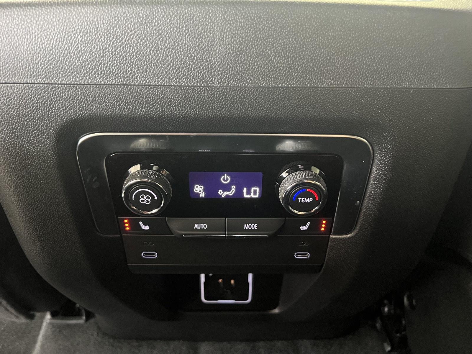 Used 2025 Lakeshore Blue Metallic Chevrolet High Country image 28