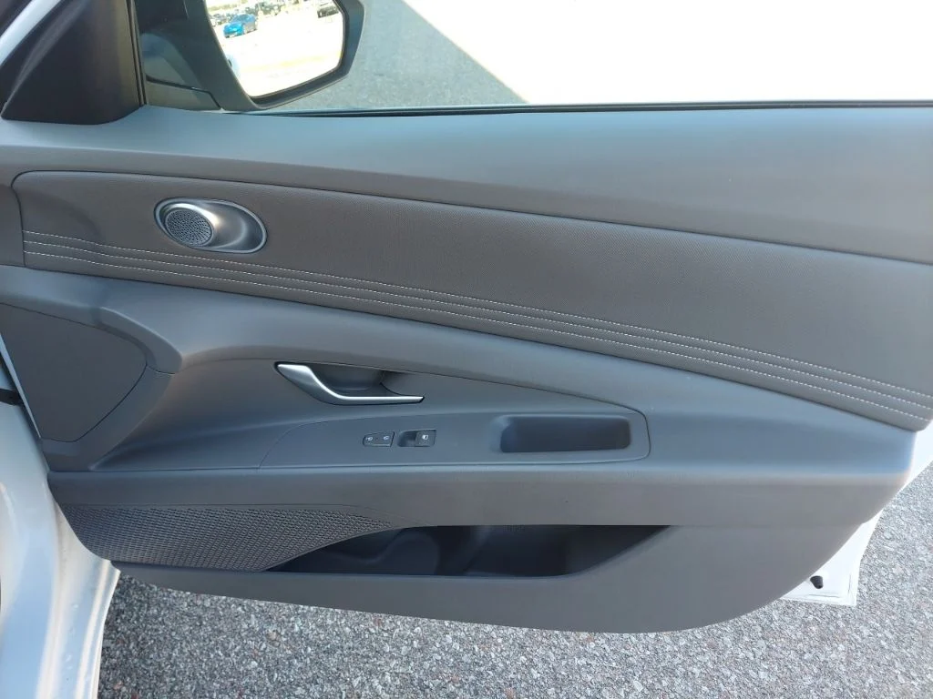 Certified Used 2026 White Hyundai SEL Sport image 30