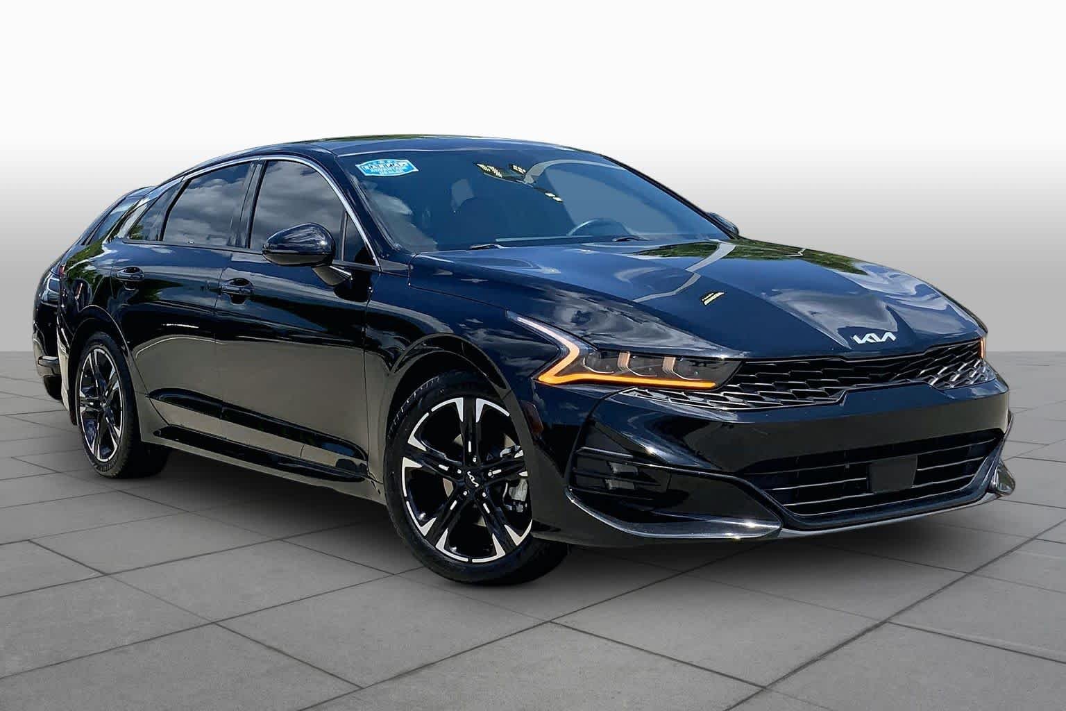 Used 2023 Ebony Black Kia GT-Line image 3