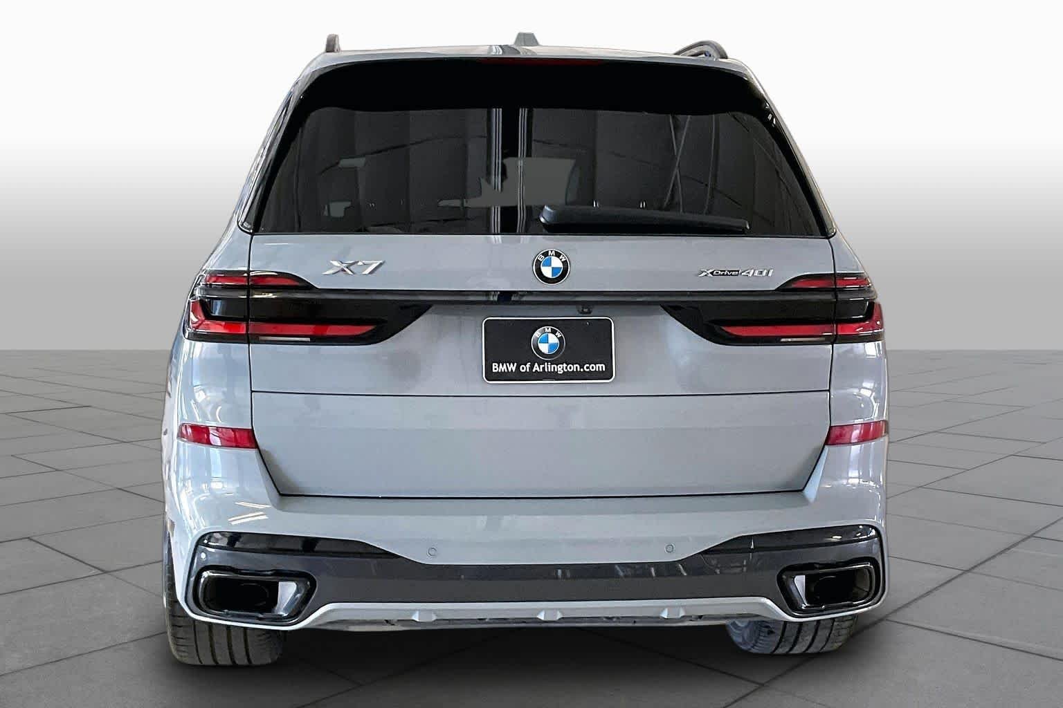 Used 2024 Brooklyn Grey Metallic BMW xDrive40i image 4