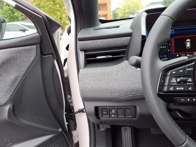 New 2026 CRYSTAL WHITE PEARL Subaru Premium image 8