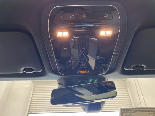 New 2027 Beige Mercedes-Benz GLC 300 image 41
