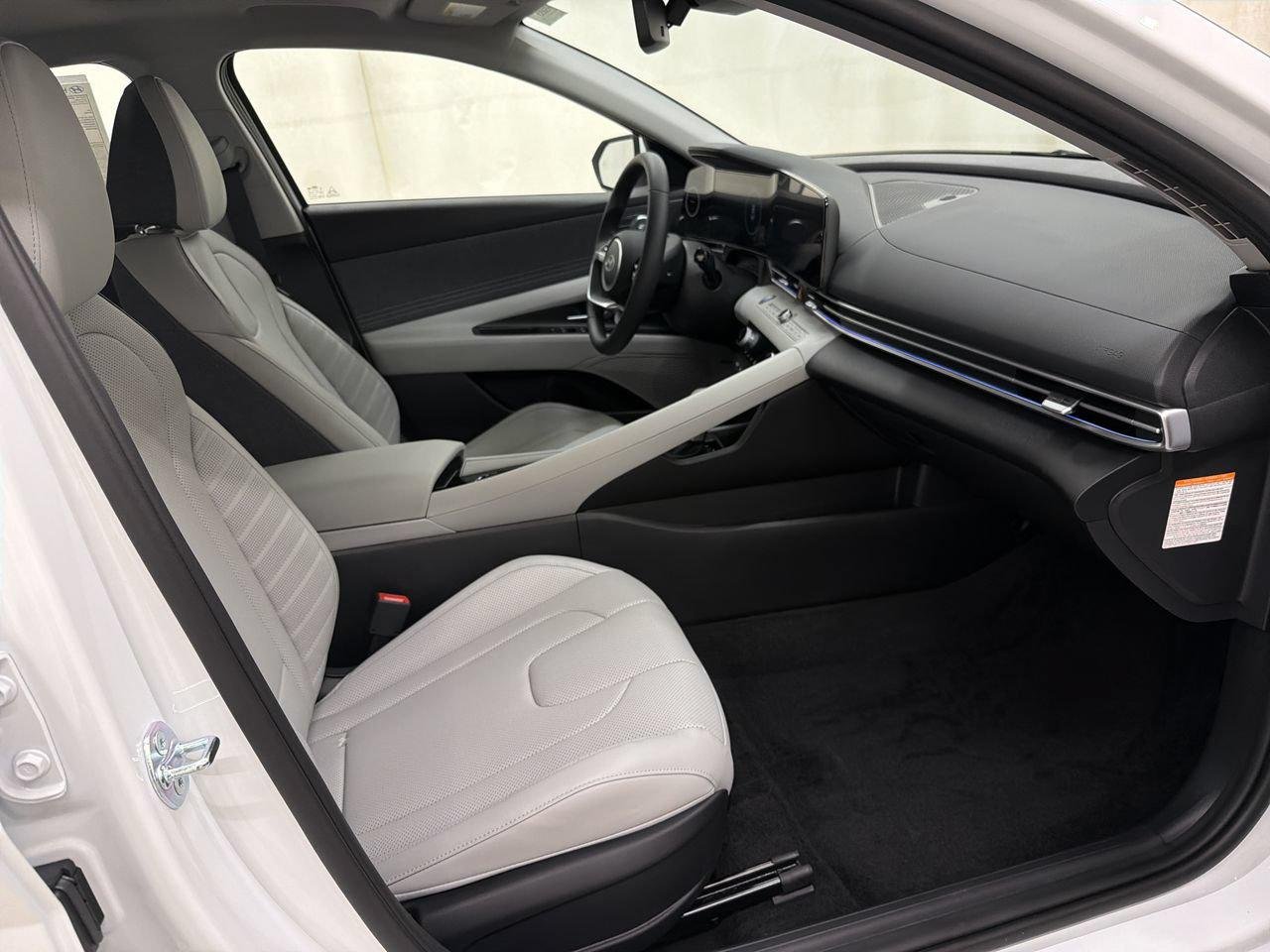 New 2026 Serenity White Hyundai Limited image 15