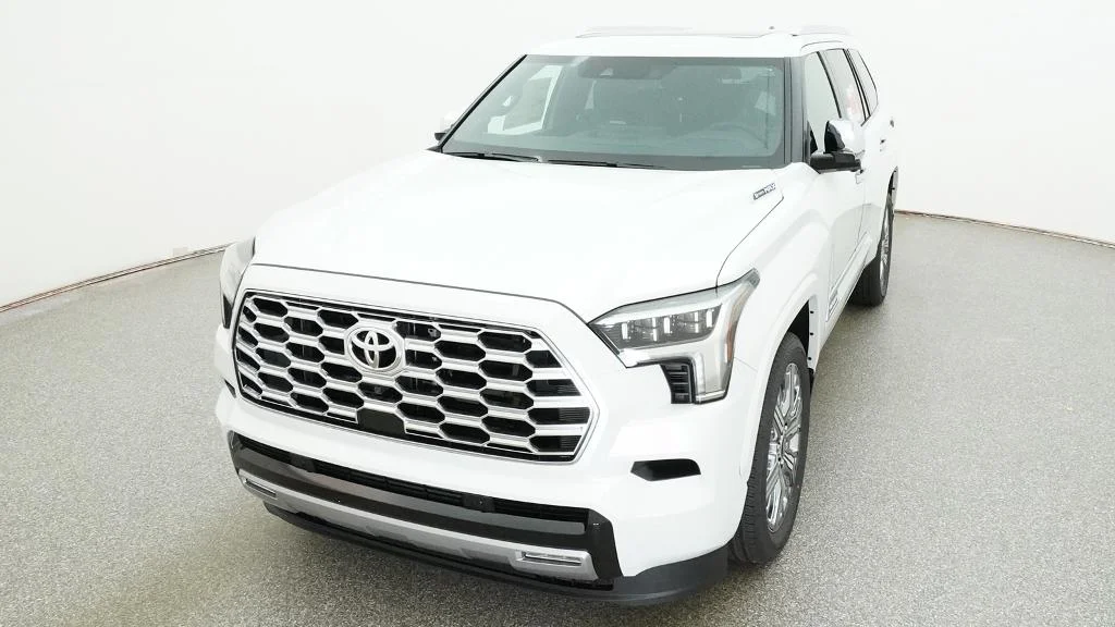 New 2026 Wind Chill Pearl Toyota Capstone image 20