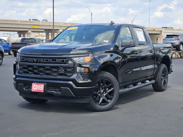 Pre-Owned 2026 Chevrolet Silverado 1500 Custom