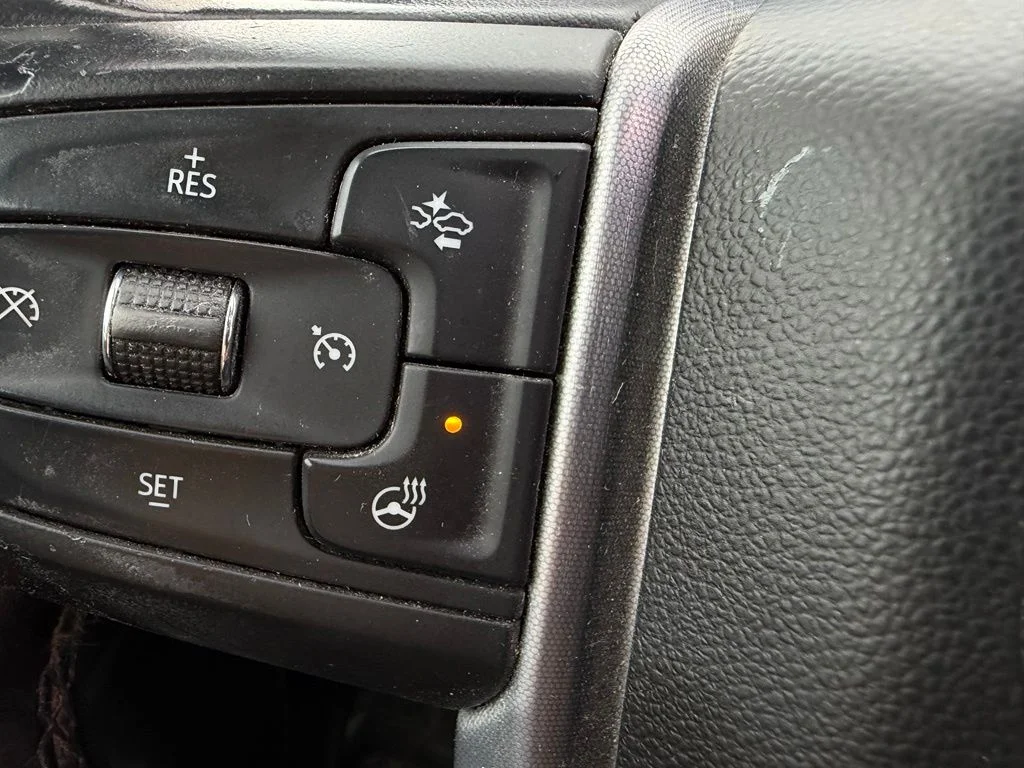 Used 2022 Black GMC Elevation image 6