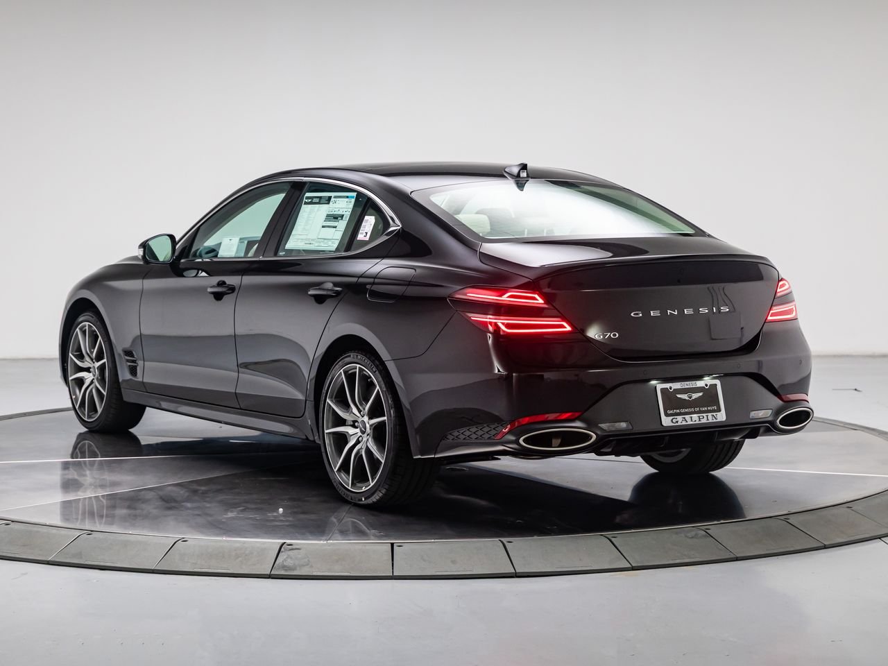New 2026 Vik Black Genesis 2.5T PRESTIGE image 3