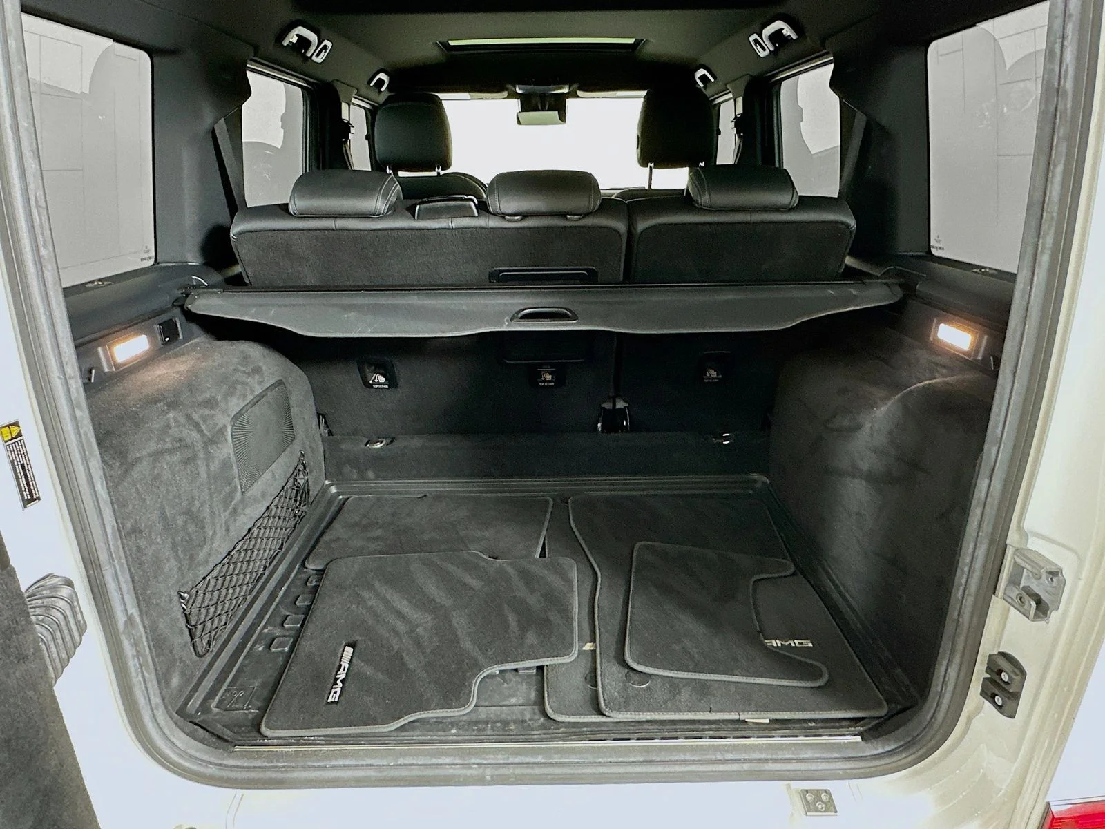 Used 2019 White Mercedes-Benz  image 39