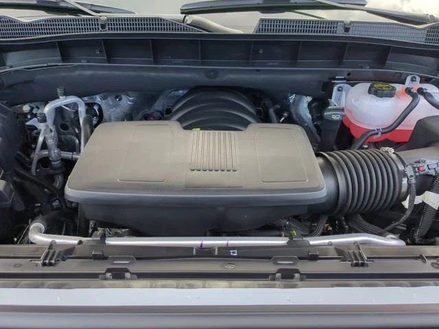 New 2026 Glacier White Tricoat GMC SLT image 26