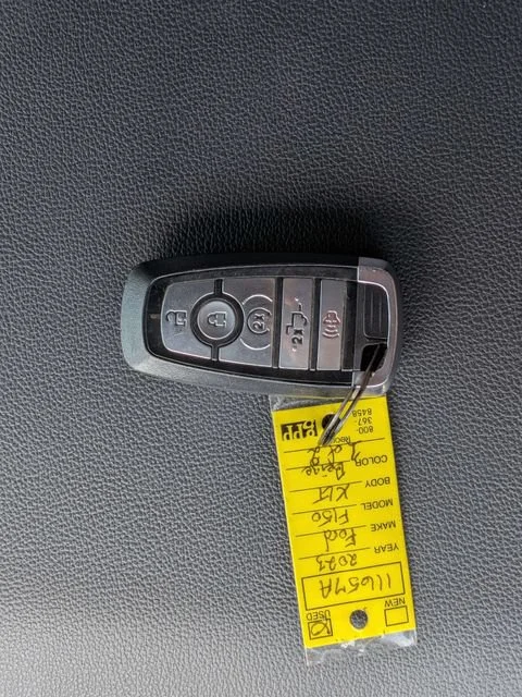 Used 2023 Avalanche Ford XL image 32