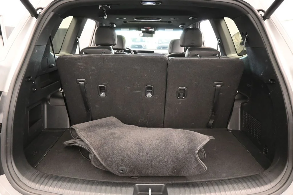 Used 2024 Wolf Gray Kia EX X-Line image 40