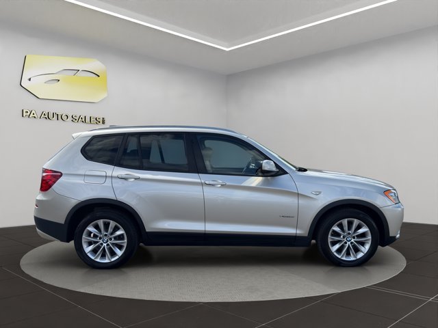 Used 2014 Silver BMW xDrive28i image 8