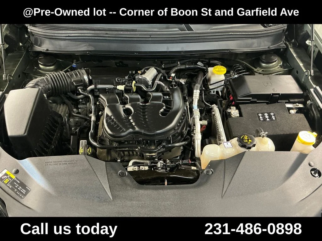 Used 2019 Green Jeep Trailhawk image 10