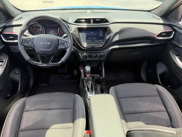 Used 2023 Fountain Blue Chevrolet RS image 13