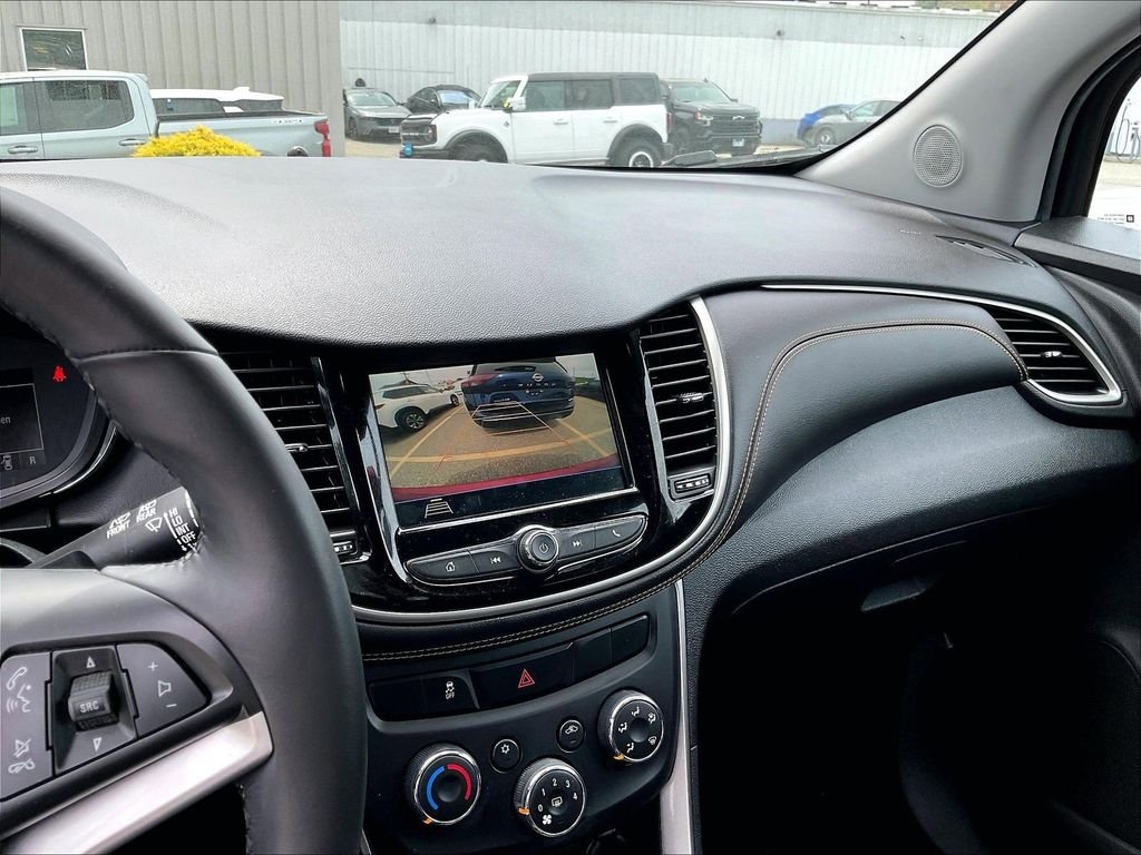Used 2018 Red Chevrolet LT image 19