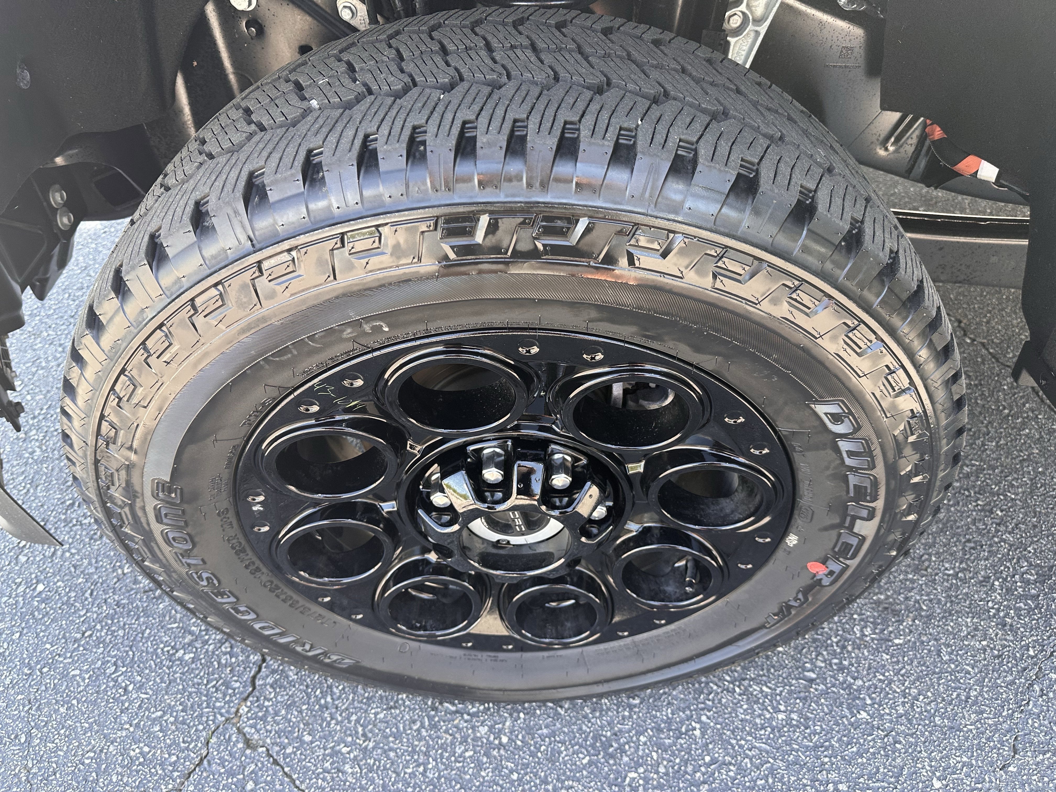 New 2026 Carbonized Gray Metallic Ford F-250® Lariat® image 30