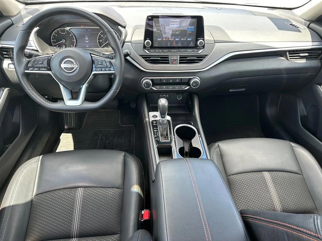 Used 2025 Gray Nissan 2.5 SR image 23