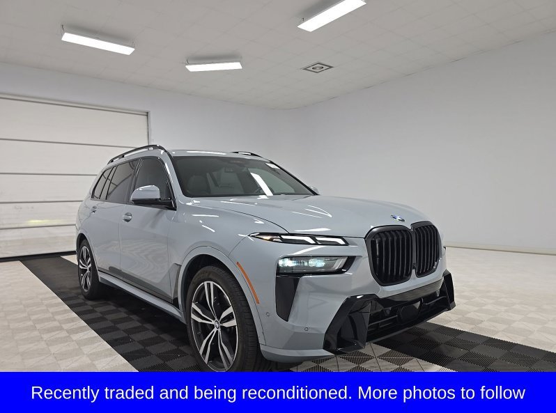 2024 BMW X7