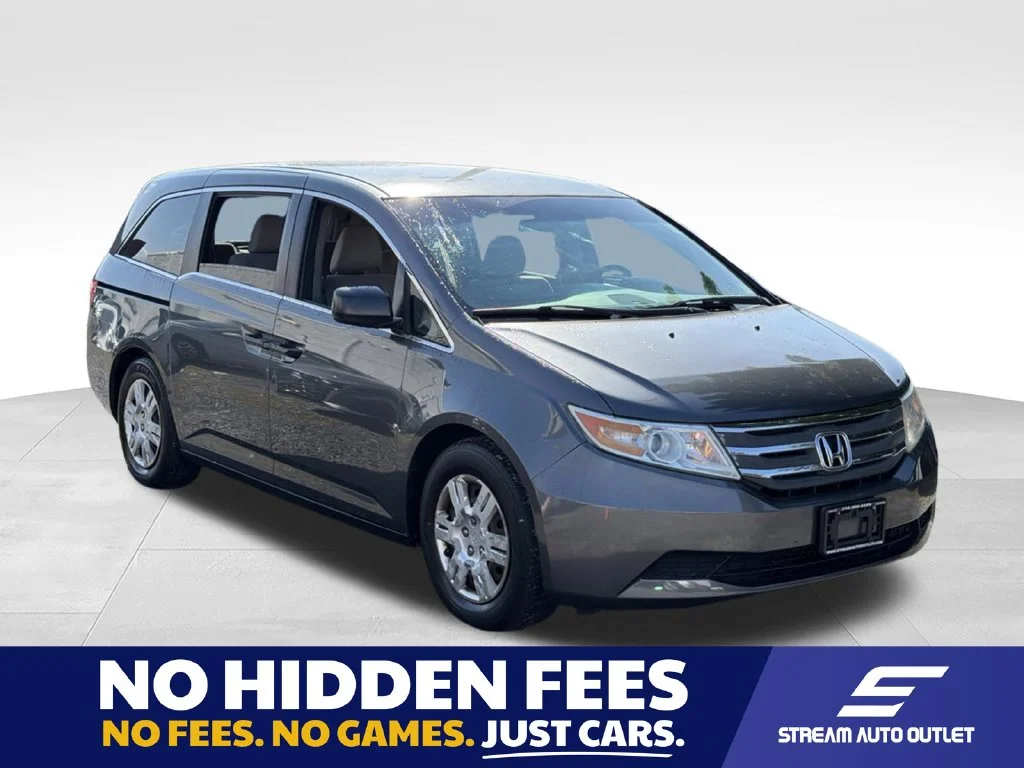 Used 2013 Gray Honda LX image 1