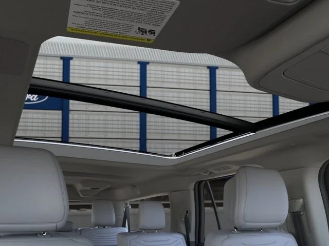 New 2026 Star White Metallic Tri-Coat Ford MAX Platinum® image 22