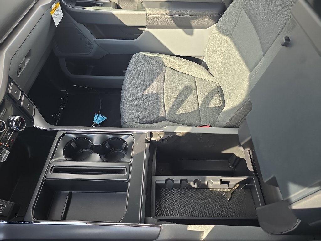New 2026 White Ford XLT image 28