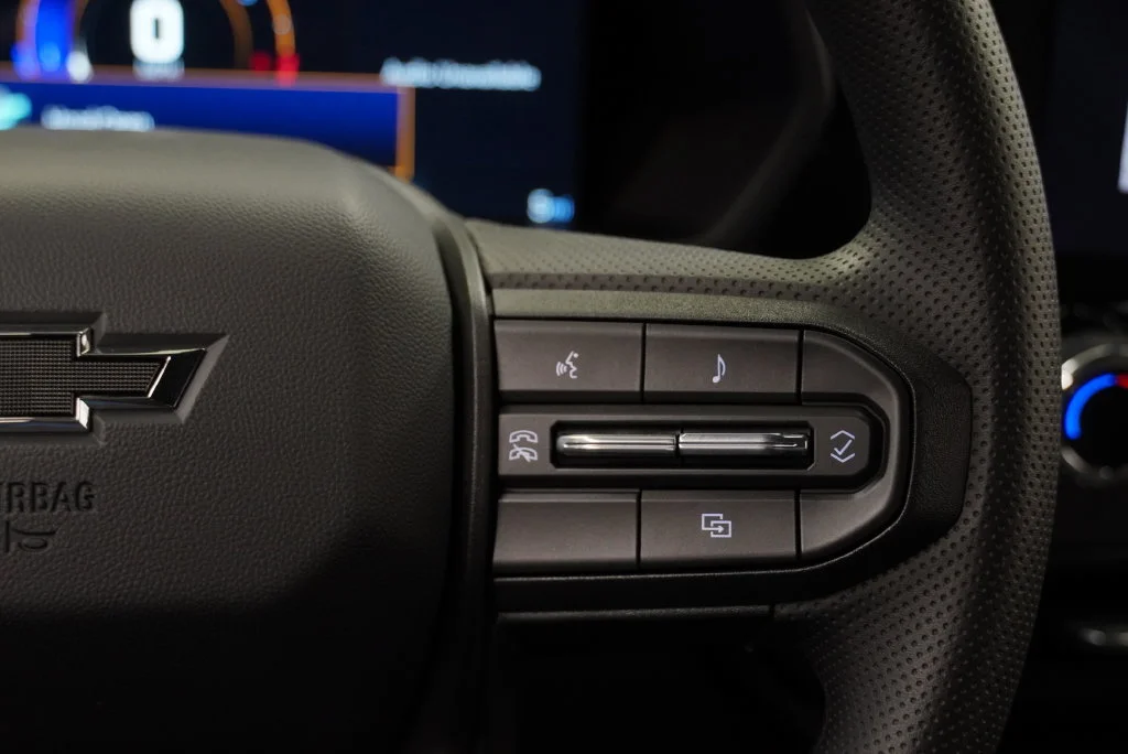 New 2026 Sterling Gray Metallic Chevrolet Trail Boss image 28