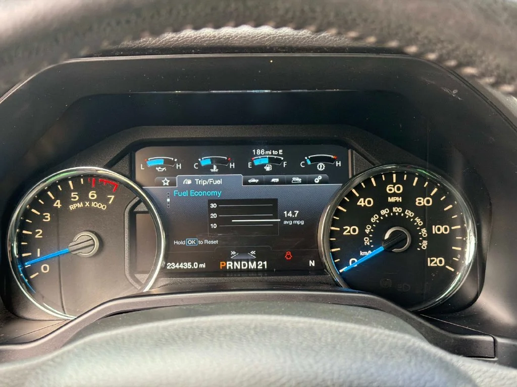 Used 2015 Black Ford Platinum image 30