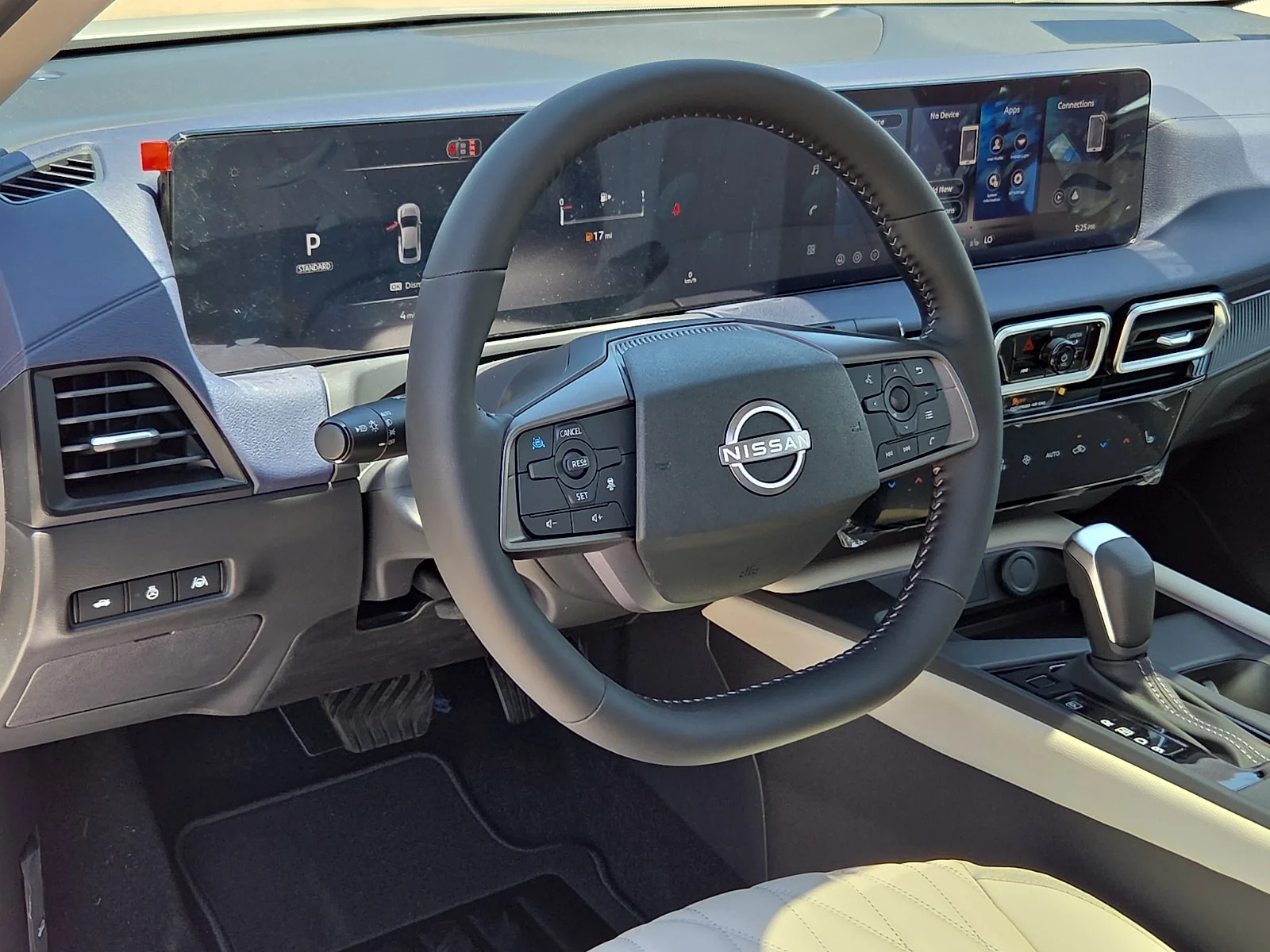 New 2026 QAC Aspen Whit Nissan SL image 14