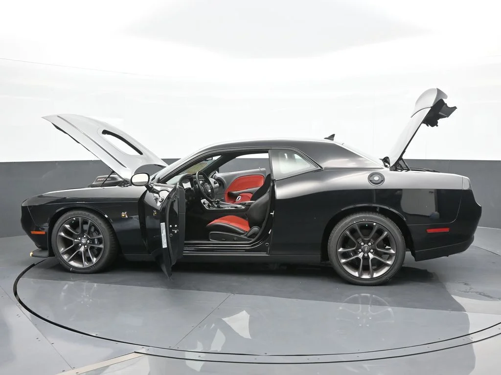 Used 2022 Pitch Black Clearcoat Dodge R/T Scat Pack image 66