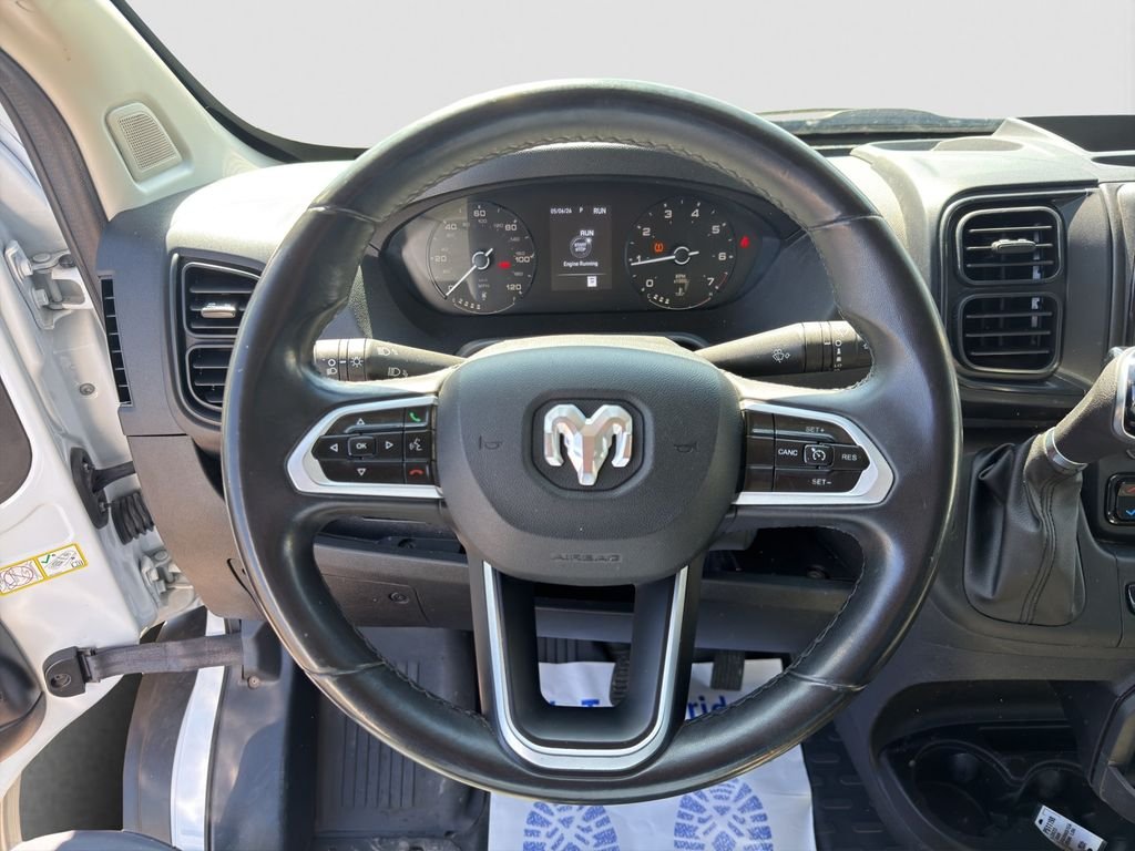 Used 2023 White Ram Base image 24
