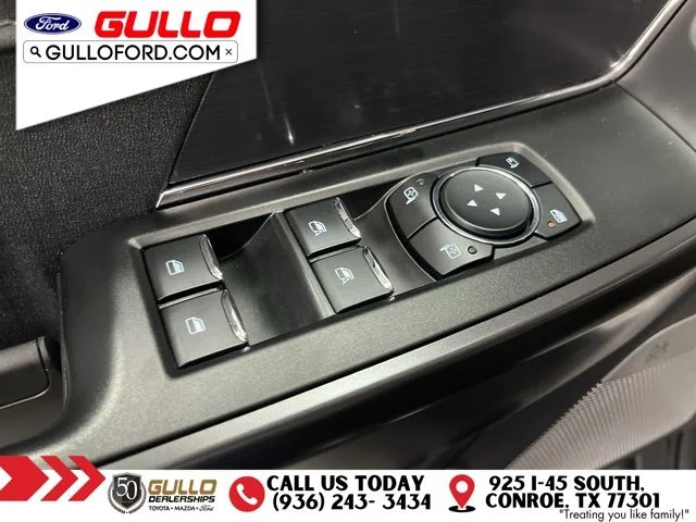 Used 2025 Black Metallic Ford Lariat image 20