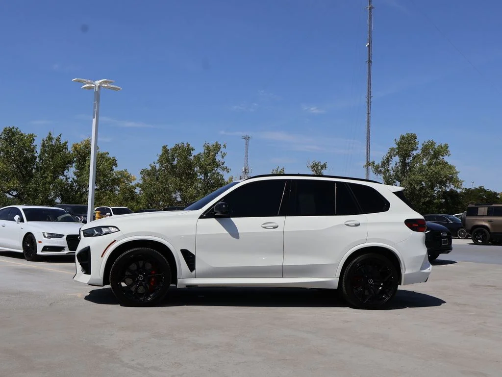 Used 2024 Alpine White BMW Competition image 4