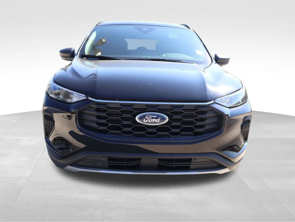Certified Used 2026 Black Metallic Ford ST-Line image 6