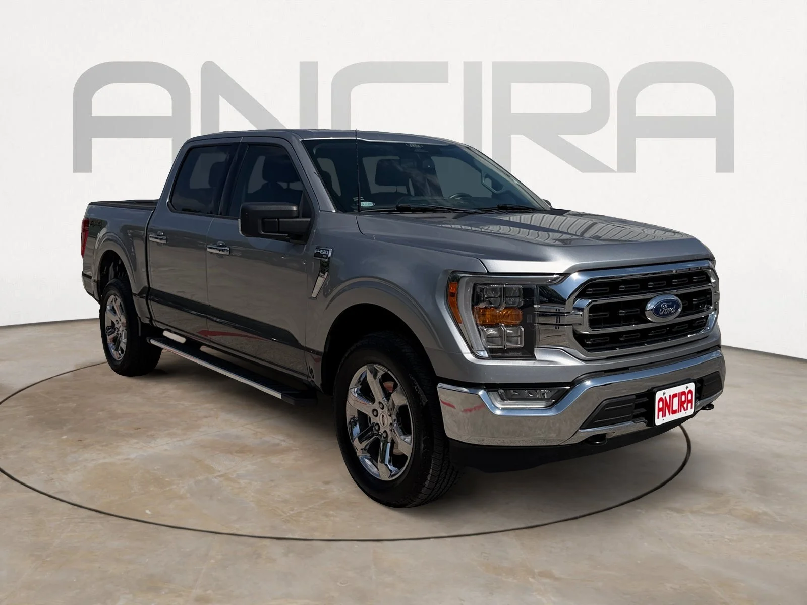 Used 2022  Ford XLT image 4
