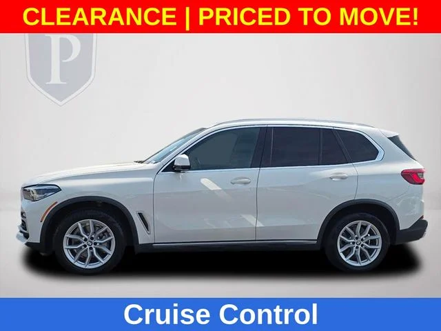 Used 2020 White BMW sDrive40i image 12