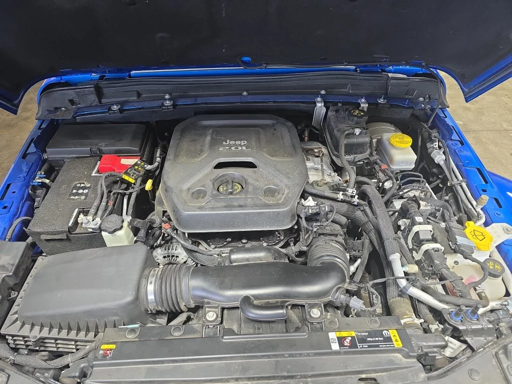 Certified Used 2022 Blue Jeep Unlimited Sahara image 29