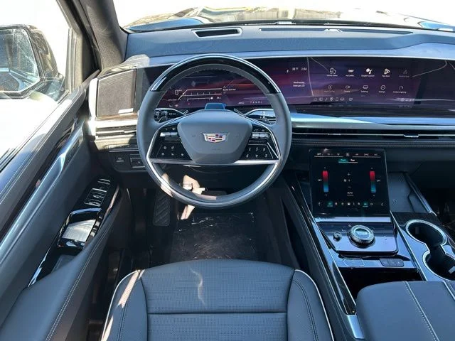 2026 Cadillac Escalade Luxury - Photo 16