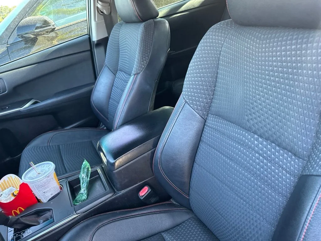 2015 Toyota Camry SE - Photo 6