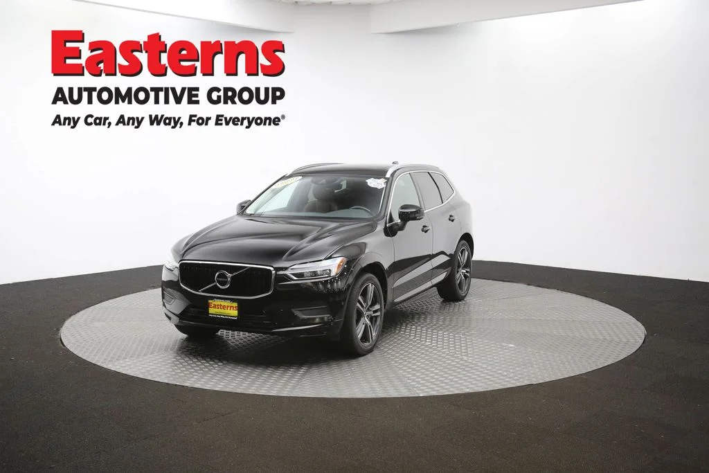 Used 2019 Black Volvo T5 Momentum image 56
