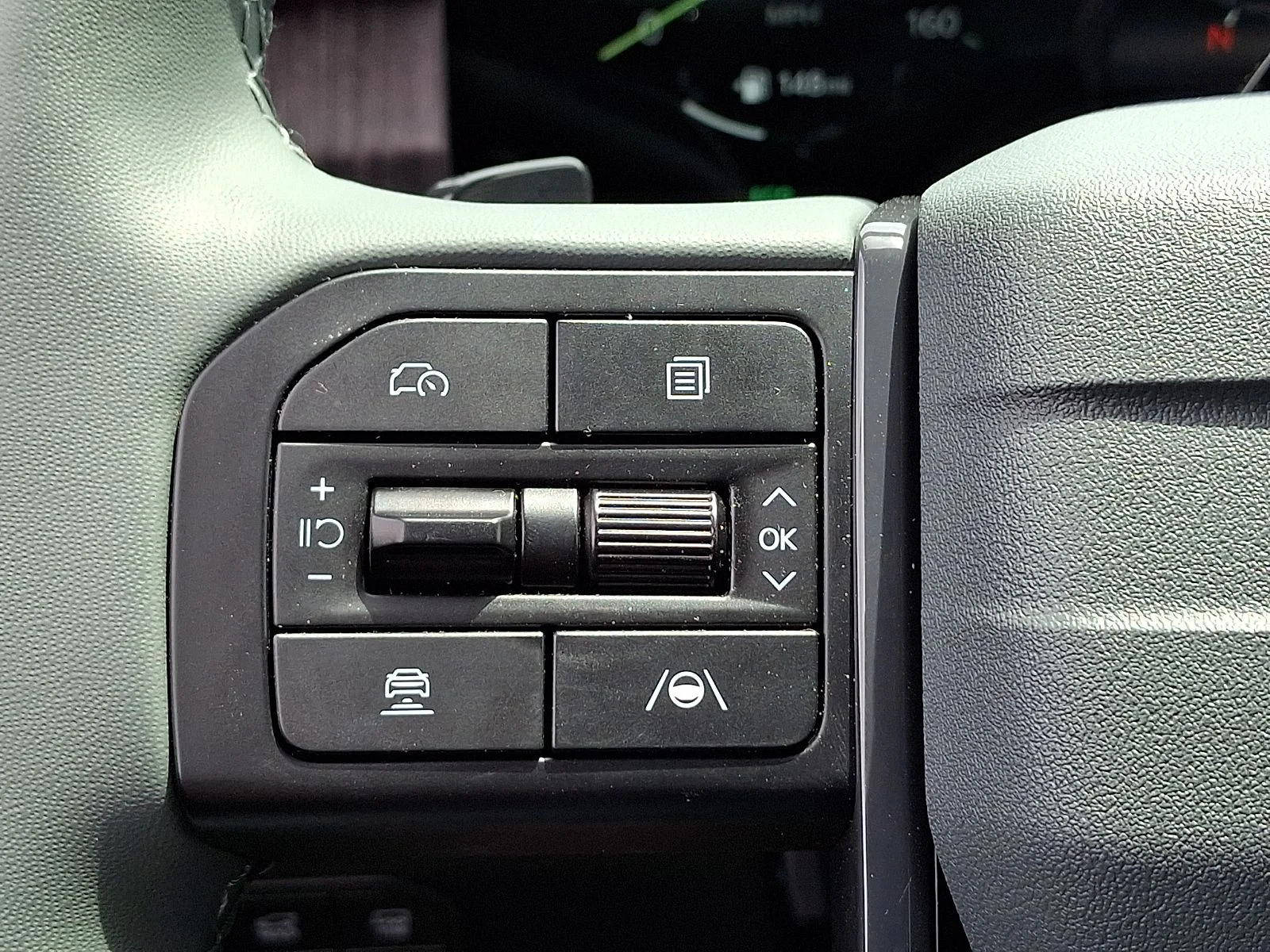 New 2027 White Kia X-Line SX-Prestige image 20