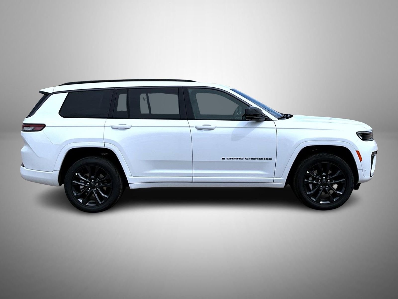 New 2026 Bright White Clear-Coat Exterior Paint Jeep Limited image 4