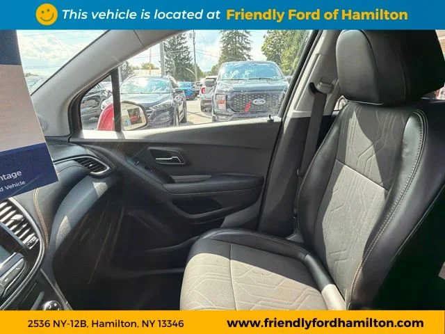 Used 2020 Cajun Red Tintcoat Chevrolet  image 26