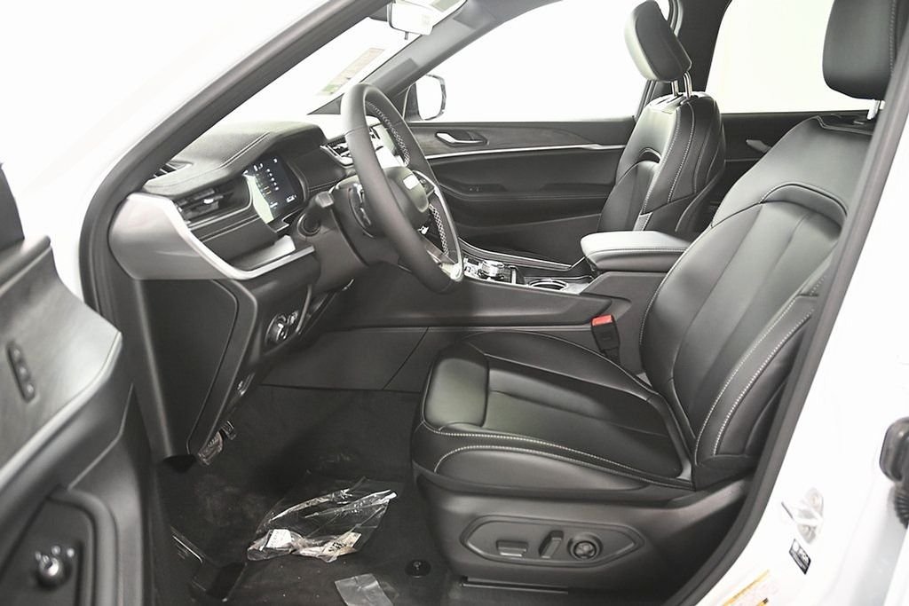2025 Jeep Grand Cherokee L Limited - Photo 11