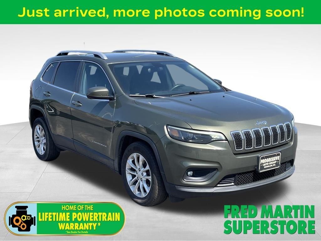 2019 Jeep Cherokee Latitude's photo