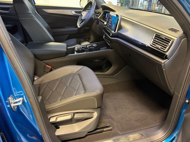 Certified Used 2024 Blue Volkswagen 2.0T SE w/Technology image 11