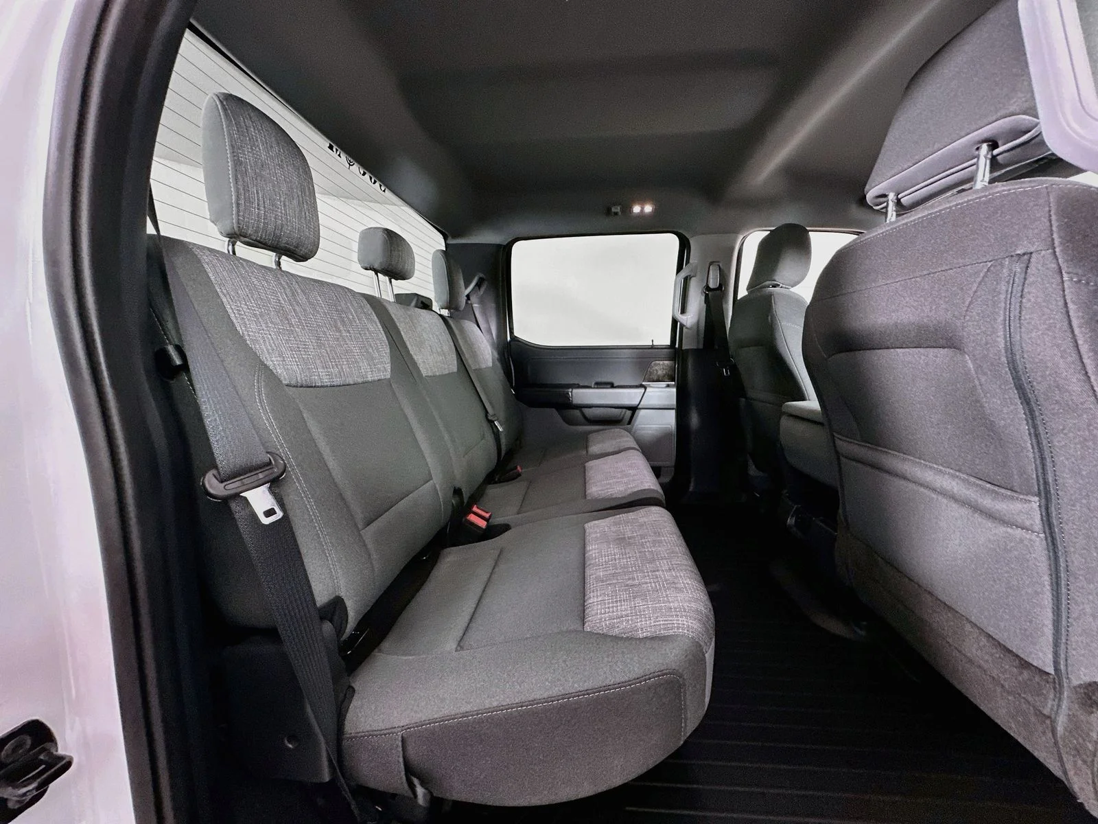 Used 2023 White Ford XLT image 26