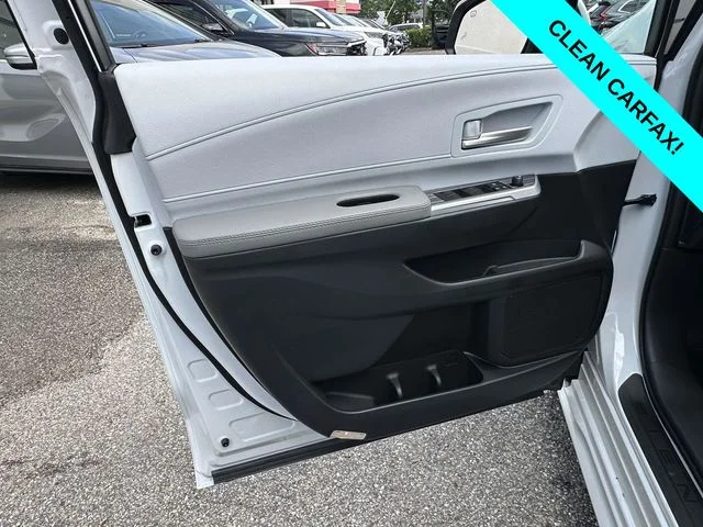 Used 2026 Beige Toyota XLE image 27